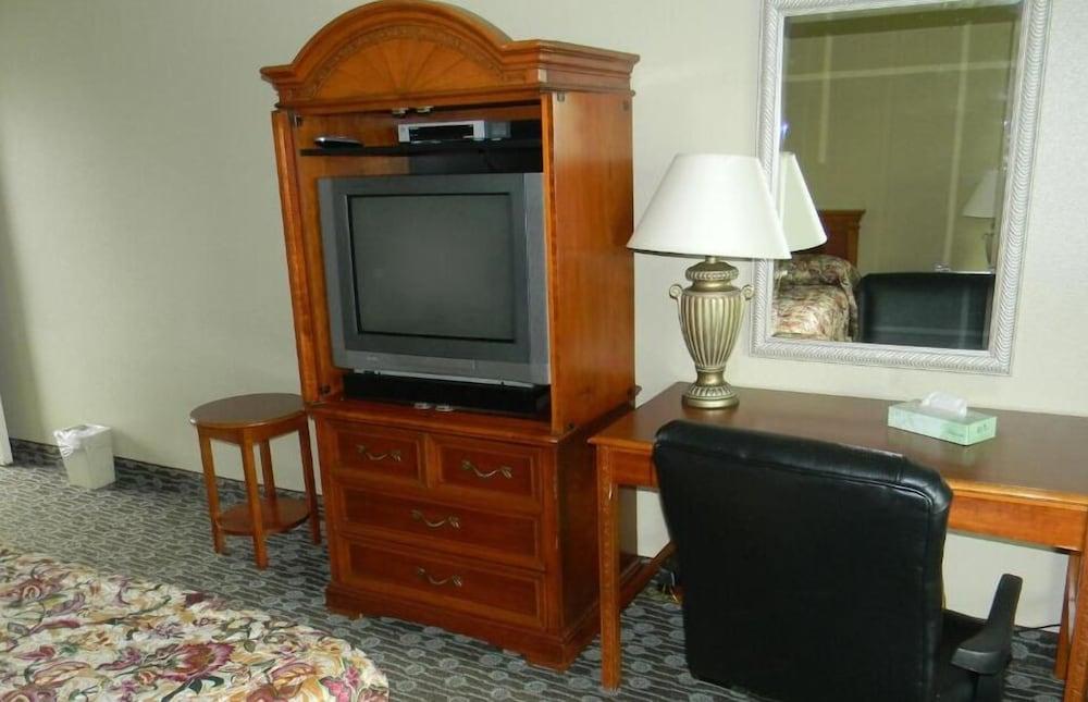 Lakeview Inn Centralia Εξωτερικό φωτογραφία